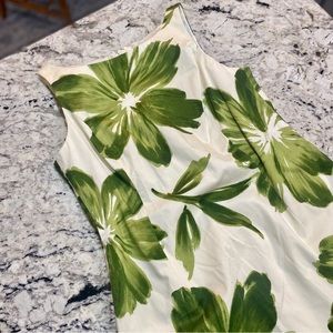 Jones New York | 12 | tropical print sheath dress, green and white floral palm